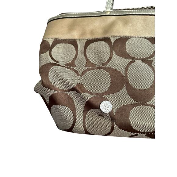 Coach Medium Signature CC Purse L0768-11691 - Picture 8 of 8